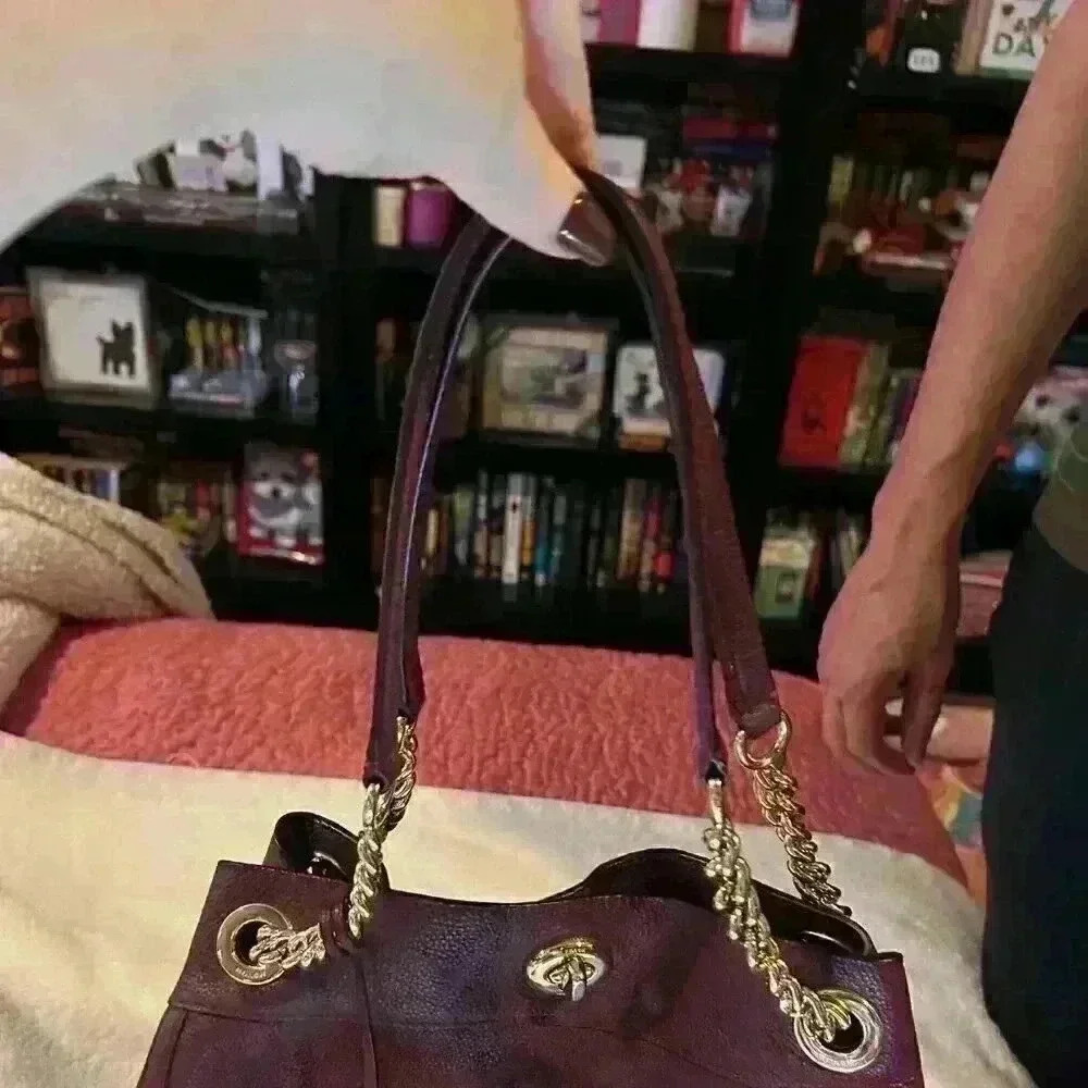 Coach Turnlock Edie Shoulder Bag - Picture 2 of 13